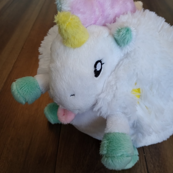 Mini Squishable baby unicorn - Picture 3 of 5